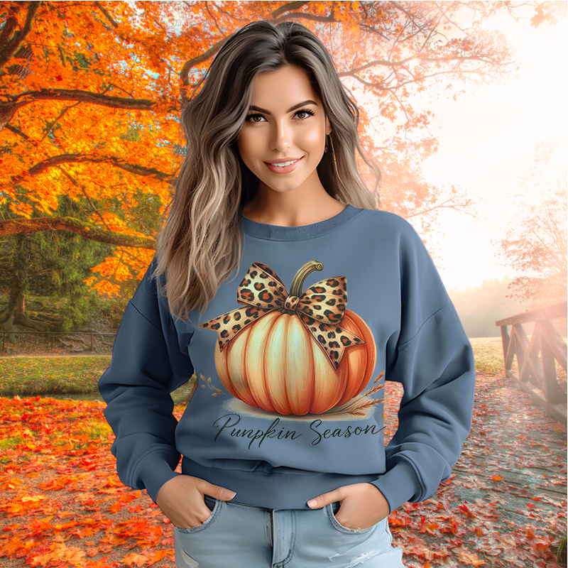 Pumpkin Season | Women's Fall Sweatshirt