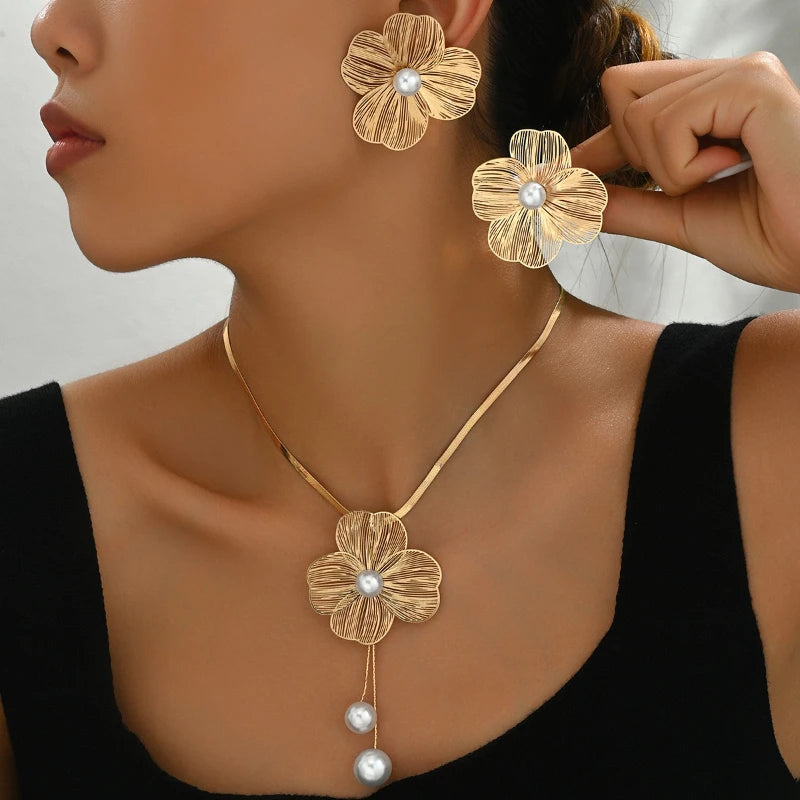 Copper Flower Pearl Necklace And Earrings Set