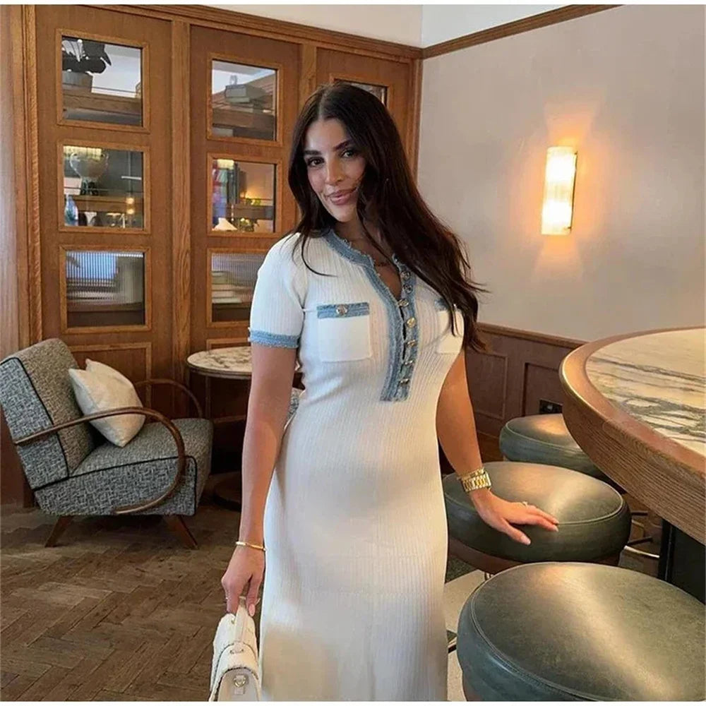 Chic Knit Maxi Dress With O Neck And Button Detailing