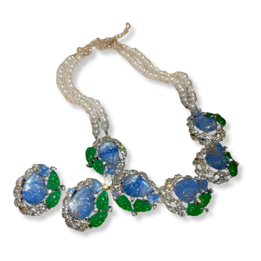 Flower Teardrop Pearl Necklace And Earrings