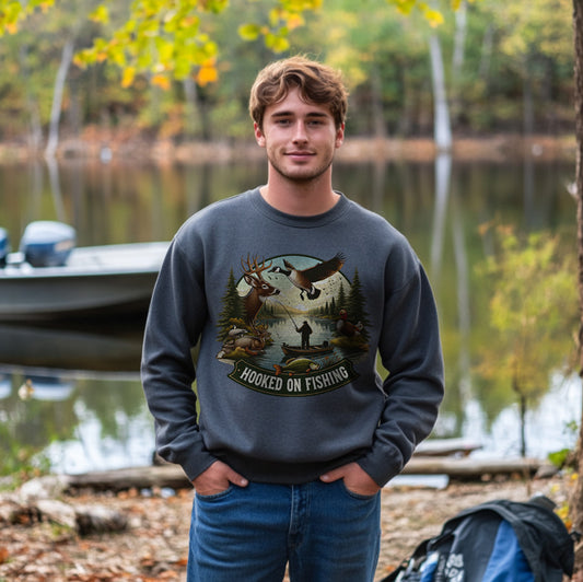 HOOKED ON FISHING | Men's Fall Sweatshirt