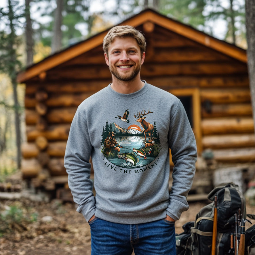 LIVE THE MOMENT For Hunting | Men's Fall Sweatshirt