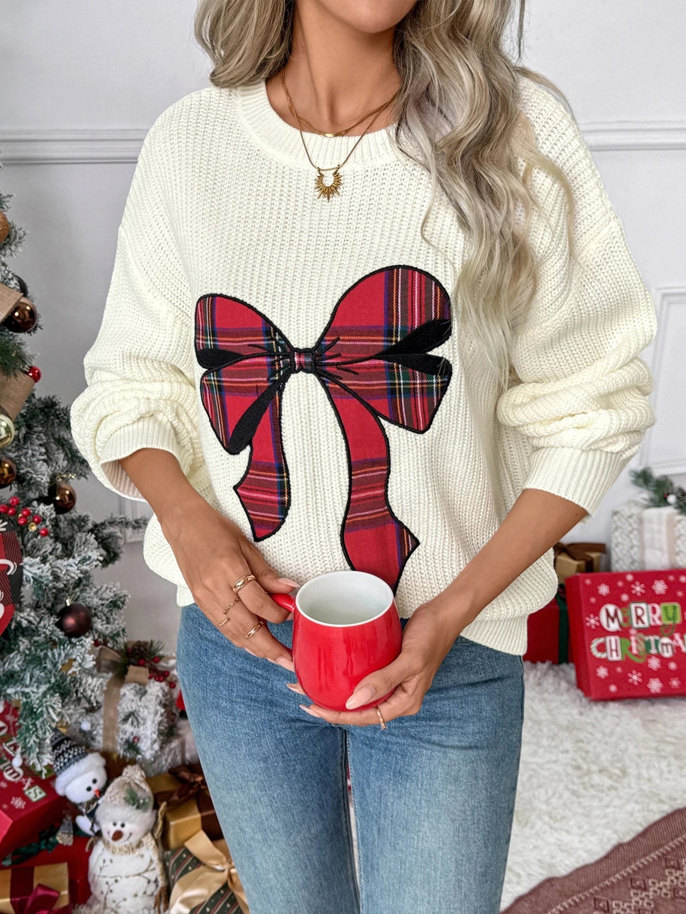 Christmas Bow Applique Pullover Sweater