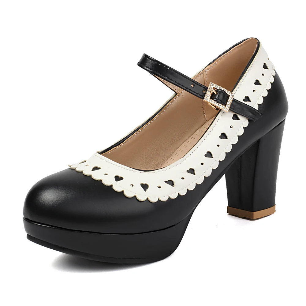 1950s Style Mary Jane Platform Pumps