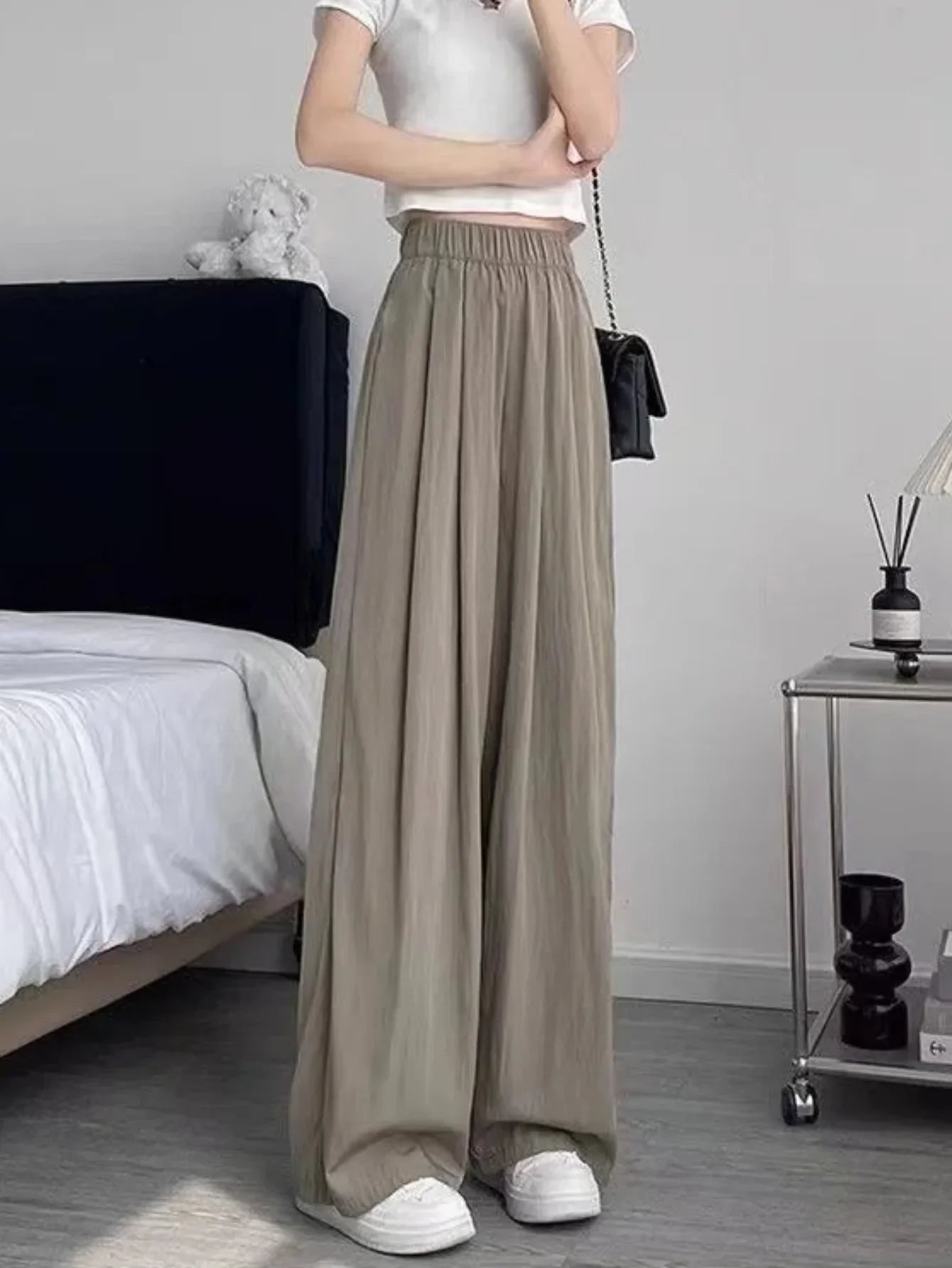 Women's High Waist Relaxed Wide Leg Ice Silk Pants